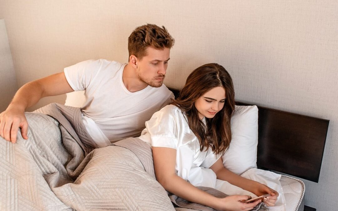 Tradimento coniugale, casi da investigare