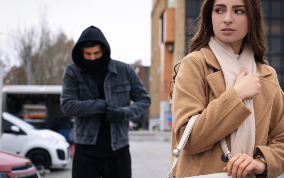 STALKING: cosa accade alla vittima e al suo stalker