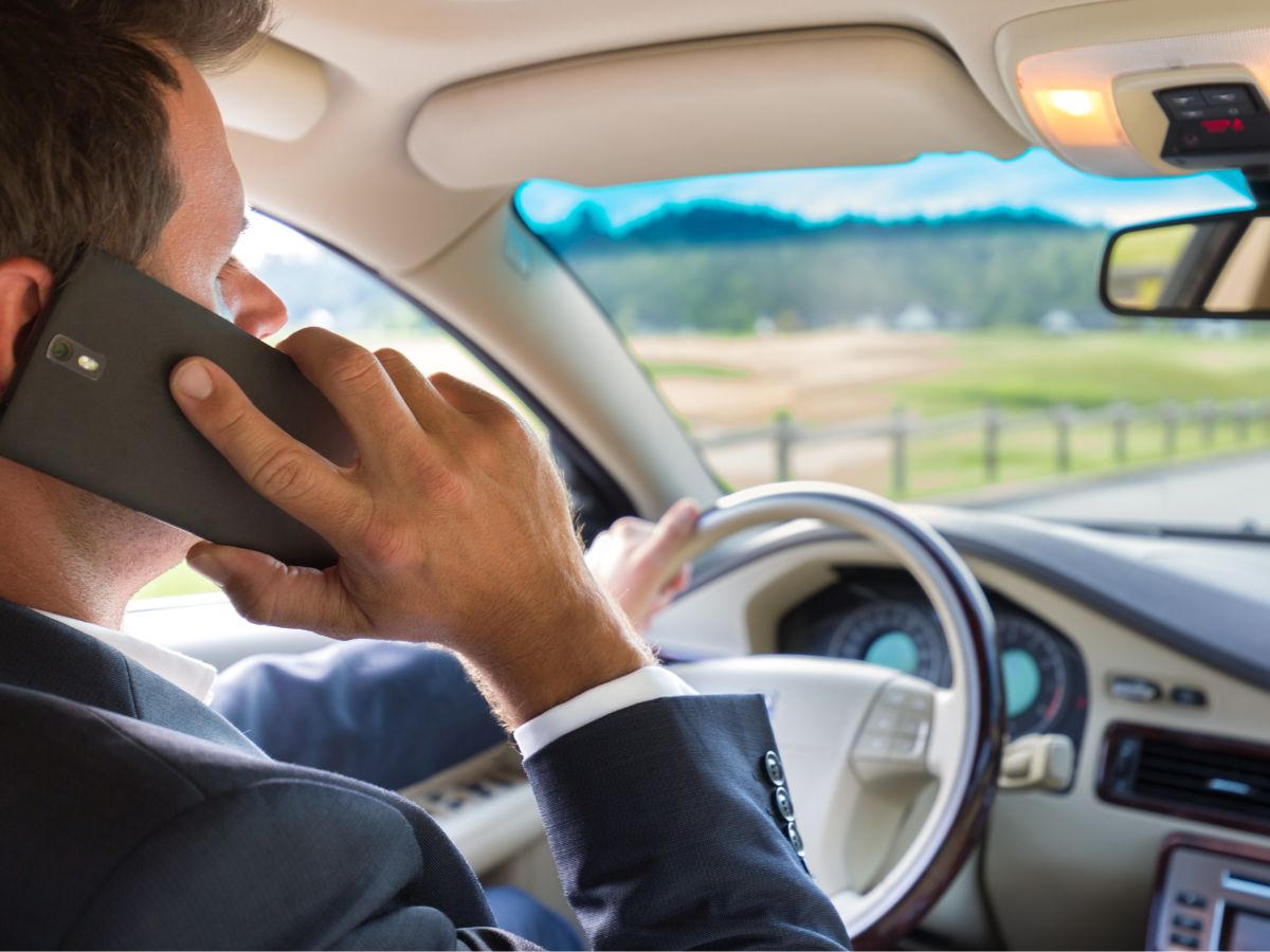Temi che il tuo telefono possa essere sotto controllo illegalmente?